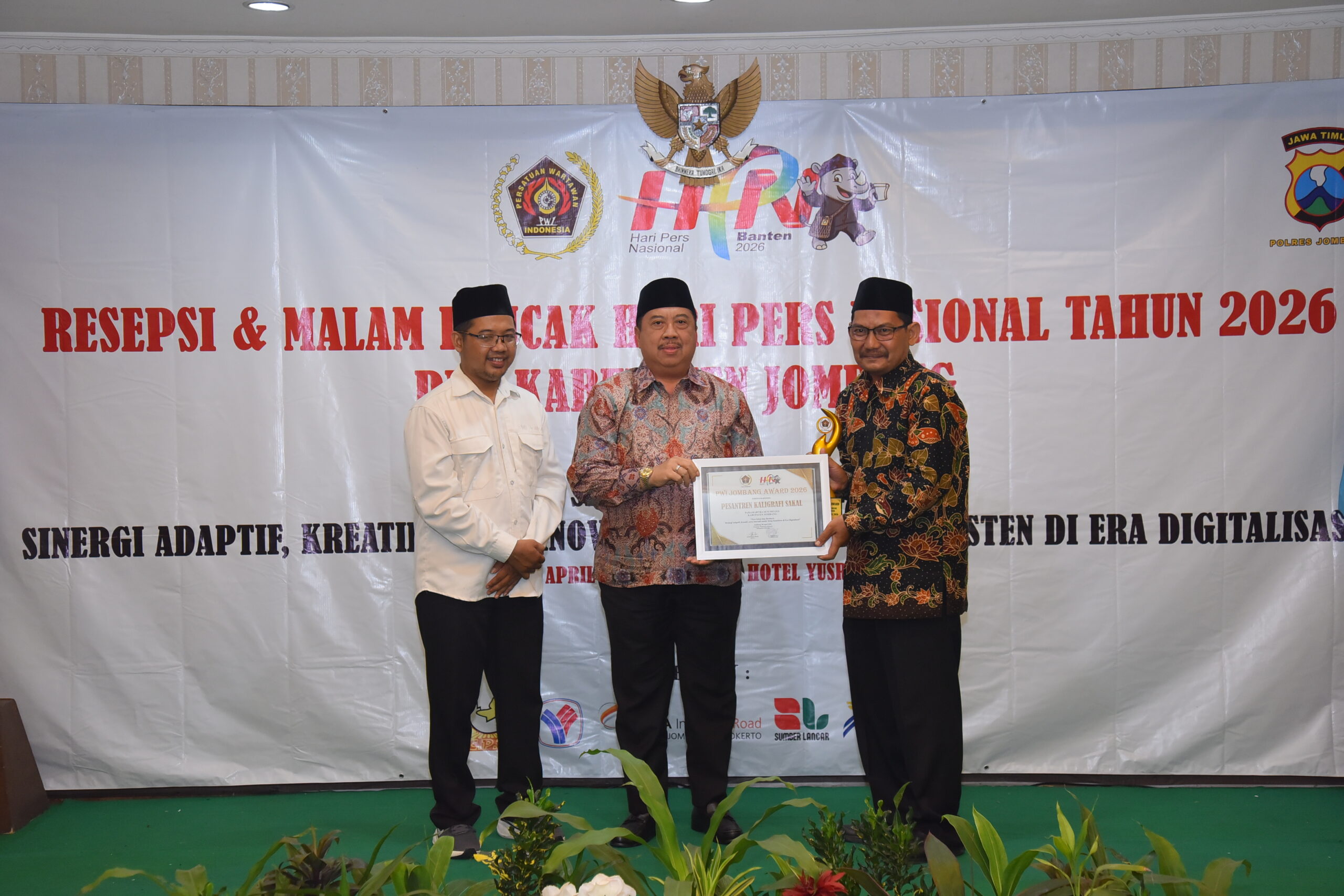Pesantren Kaligrafi Sakal Raih Penghargaan PWI Jombang Award 2026