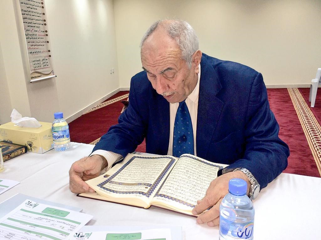 Yusuf Dzannun: Menghidupkan Warisan Kaligrafi Islam melalui Pendidikan dan Penelitian